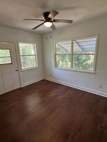 1614 N OSCEOLA AVENUE, Clearwater, FL 33755