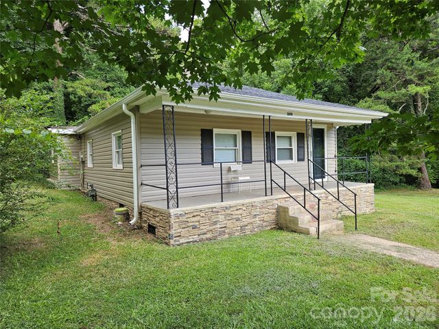 3010 Capitol Drive, Charlotte, NC 28208