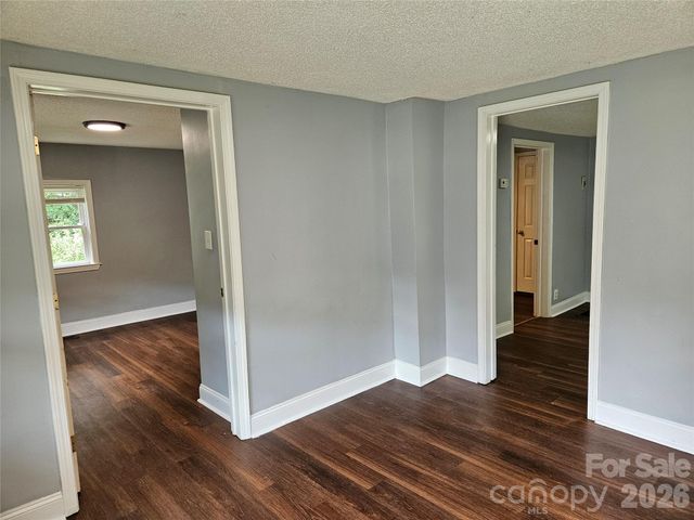 3010 Capitol Drive, Charlotte, NC 28208