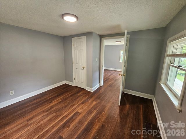 3010 Capitol Drive, Charlotte, NC 28208