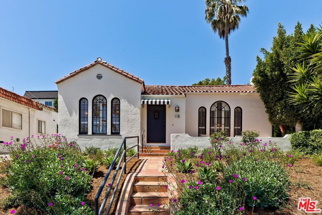 119 N Almont Drive, Los Angeles, CA 90048