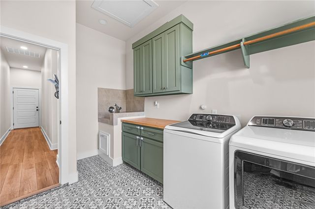 1363 Saltgrass Dr, Taft, TX 78390