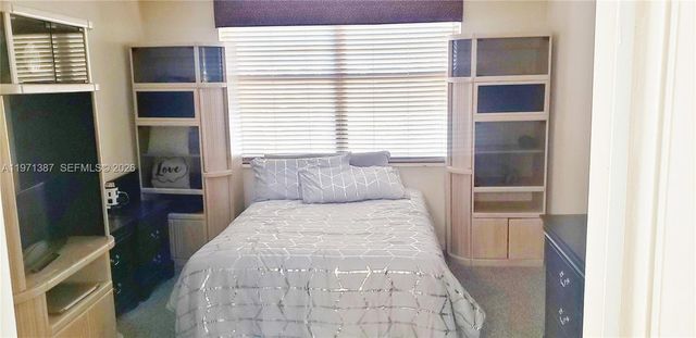 18151 NE 31st Ct 906, Aventura, FL 33160