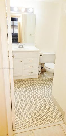 18151 NE 31st Ct 906, Aventura, FL 33160