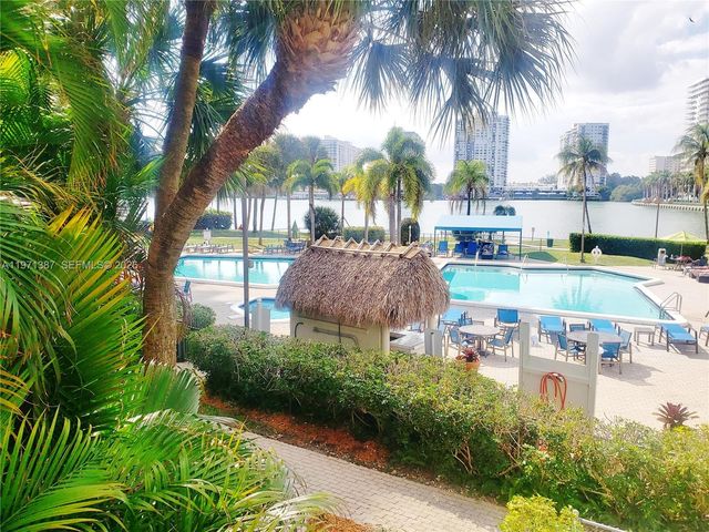 18151 NE 31st Ct 906, Aventura, FL 33160