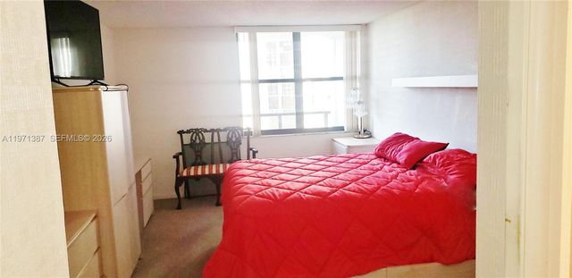 18151 NE 31st Ct 906, Aventura, FL 33160