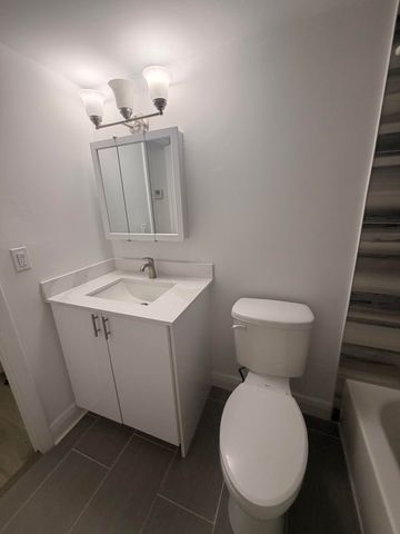 10401 SW 108th Avenue 240, Miami, FL 33176