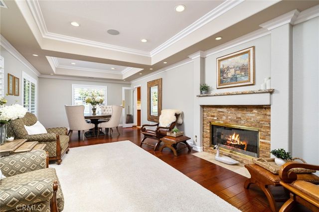 2294 Coolcrest, Upland, CA 91784