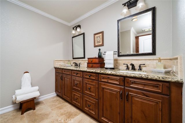 2294 Coolcrest, Upland, CA 91784