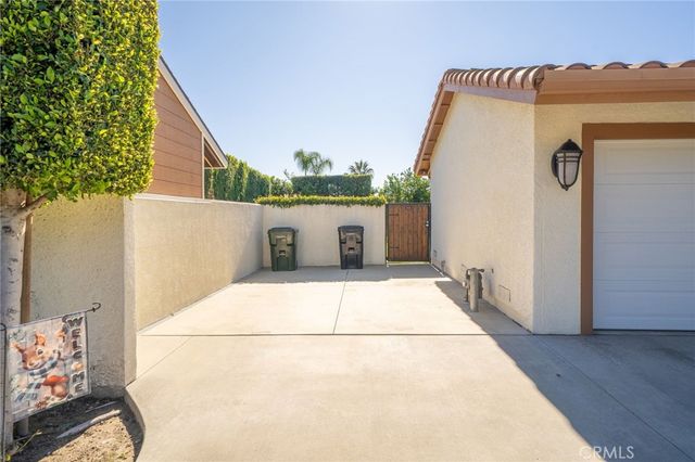 2294 Coolcrest, Upland, CA 91784