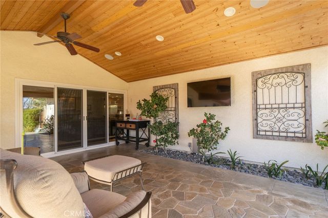 2294 Coolcrest, Upland, CA 91784