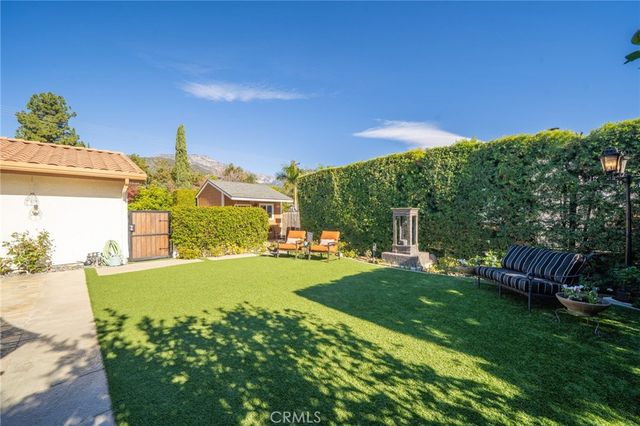 2294 Coolcrest, Upland, CA 91784