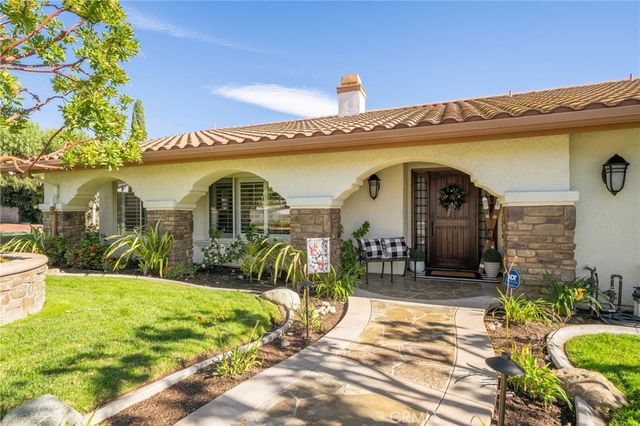 2294 Coolcrest, Upland, CA 91784