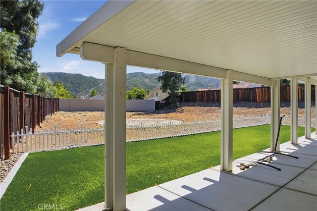15167 Coral Ct., Lake Elsinore, CA 92537