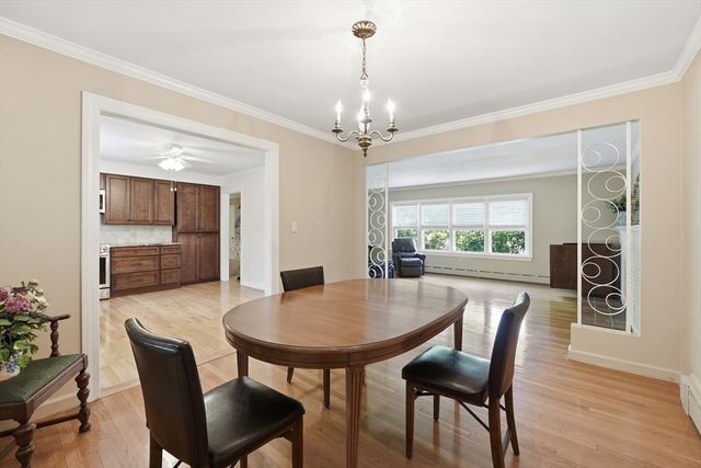 22 Maxdale Rd, Worcester, MA 01602