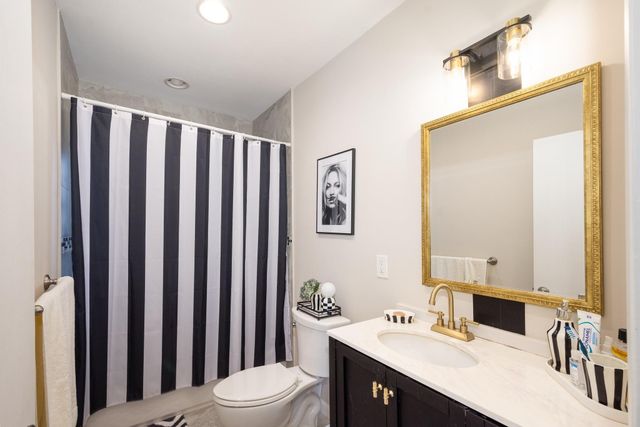 2337 SW 27th Avenue, Fort Lauderdale, FL 33312