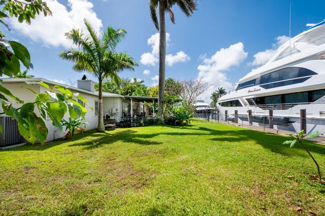 2337 SW 27th Avenue, Fort Lauderdale, FL 33312