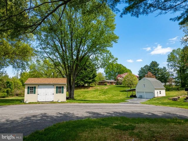 8531 SOLOMONS ISLAND RD, Owings, MD 20736