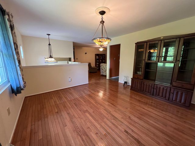 8531 SOLOMONS ISLAND RD, Owings, MD 20736
