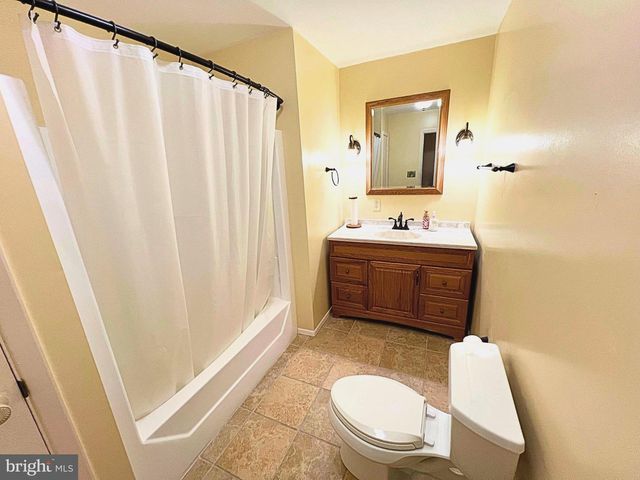 8531 SOLOMONS ISLAND RD, Owings, MD 20736