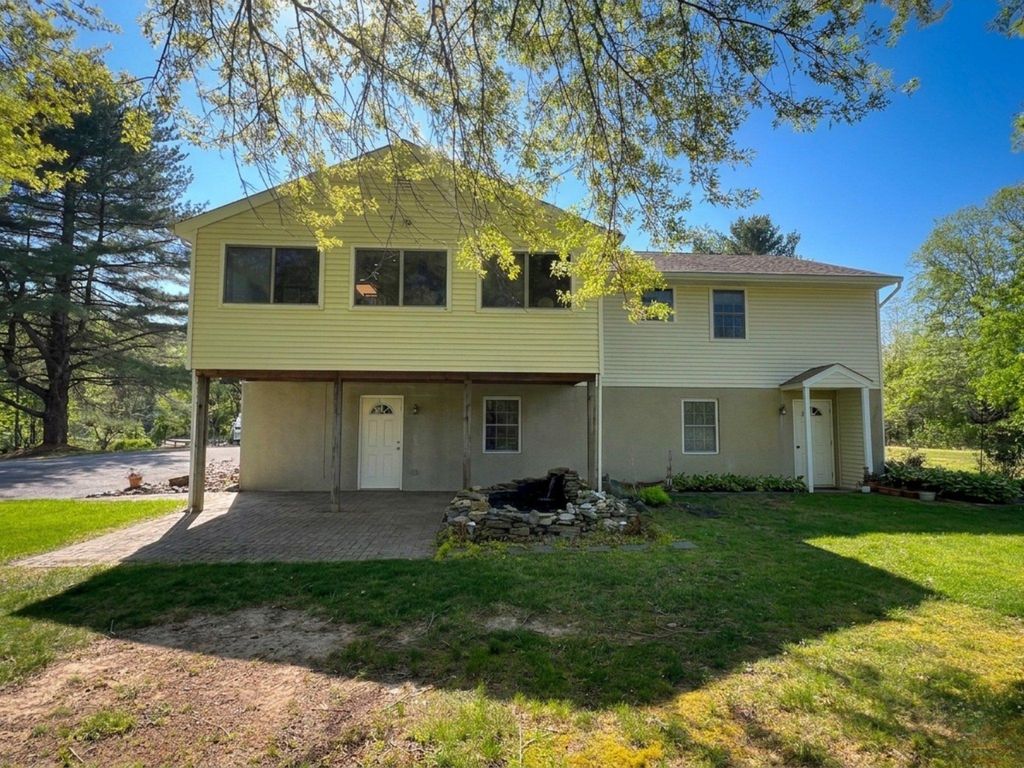 Image 2 of property listing at 8531 SOLOMONS ISLAND RD, Owings, MD 20736