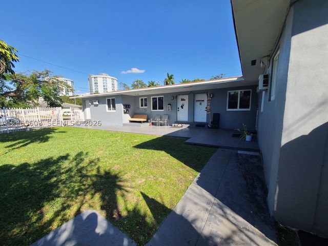 1864 NW 28th St 2, Miami, FL 33142