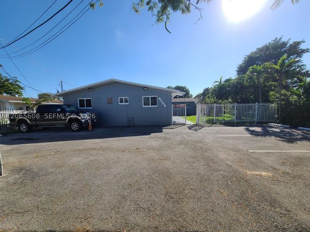 1864 NW 28th St 2, Miami, FL 33142
