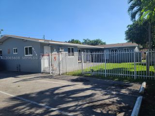 1864 NW 28th St 2, Miami, FL 33142