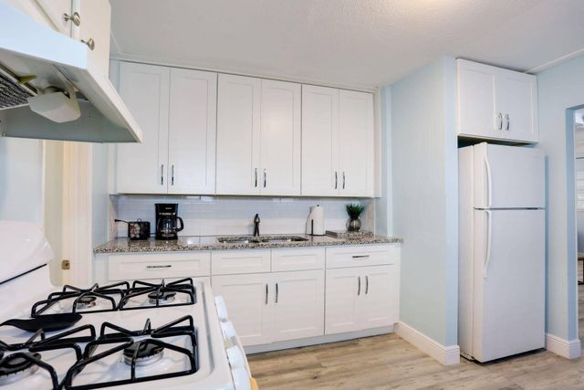 216 S M Street 1, Lake Worth, FL 33460