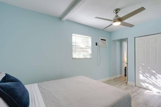 216 S M Street 1, Lake Worth, FL 33460