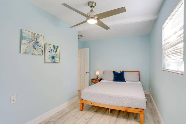 216 S M Street 1, Lake Worth, FL 33460
