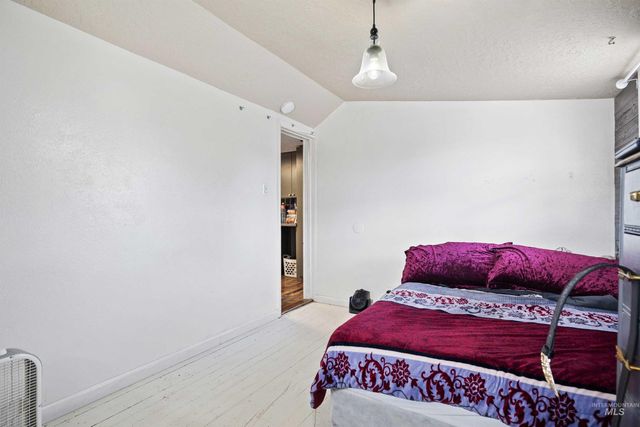 1437 4th Ave E, Twin Falls, ID 83301