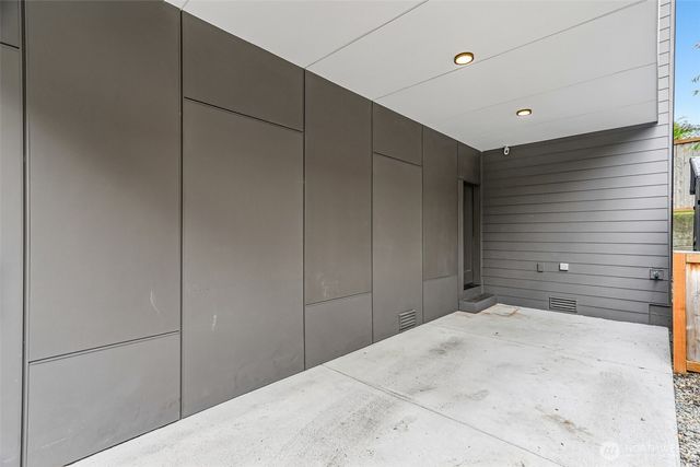 4128 3rd Avenue NW, Seattle, WA 98107