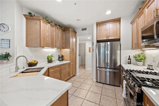 33433 Emerson Way B, Temecula, CA 92592