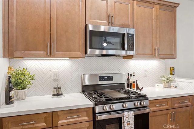 33433 Emerson Way B, Temecula, CA 92592