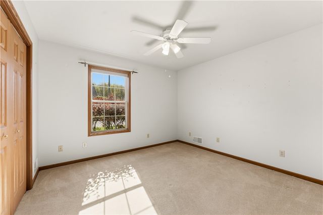 1097 Timberwood Drive, Chippewa Twp, PA 15010