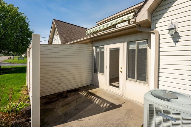 1097 Timberwood Drive, Chippewa Twp, PA 15010