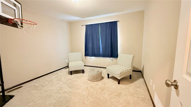 6327 Prairie Sage, Cedar Rapids, IA 52404