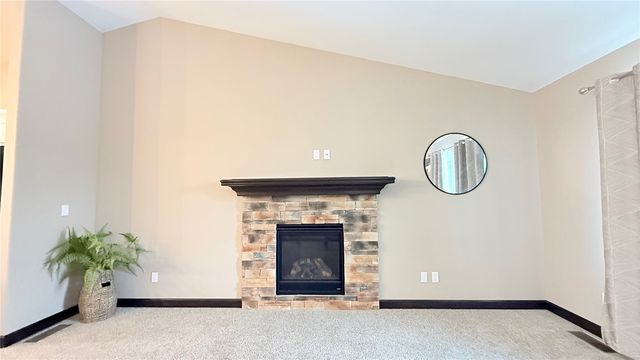 6327 Prairie Sage, Cedar Rapids, IA 52404