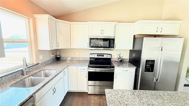 6327 Prairie Sage, Cedar Rapids, IA 52404