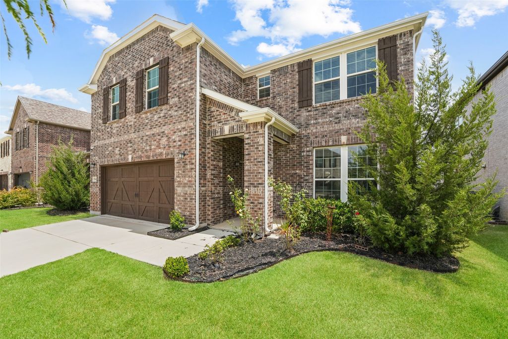 3744 Highland Bayou Drive, Celina, TX 75078