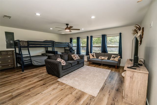 2765 Fm 3206, Saint Jo, TX 76265