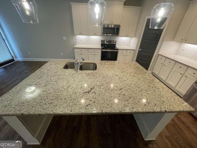 301 Omnia Ridge Way, Lawrenceville, GA 30044