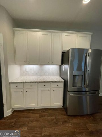 301 Omnia Ridge Way, Lawrenceville, GA 30044