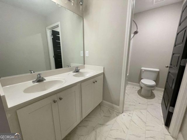 301 Omnia Ridge Way, Lawrenceville, GA 30044