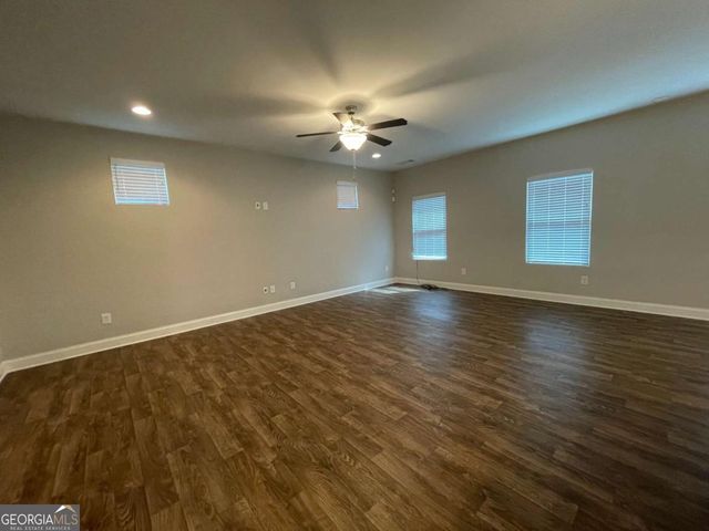 301 Omnia Ridge Way, Lawrenceville, GA 30044