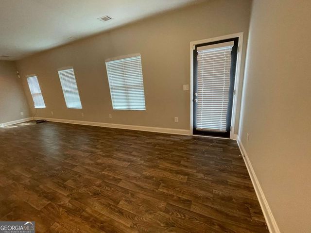 301 Omnia Ridge Way, Lawrenceville, GA 30044
