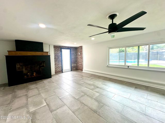 5951 CLIFTON Avenue, Jacksonville, FL 32211