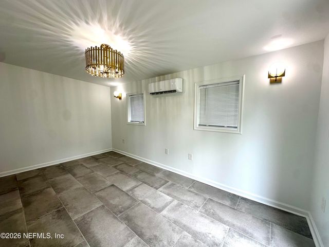5951 CLIFTON Avenue, Jacksonville, FL 32211