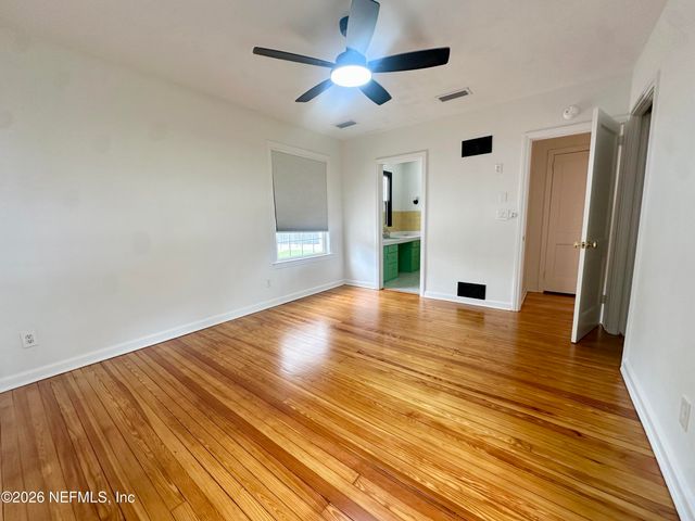 5951 CLIFTON Avenue, Jacksonville, FL 32211